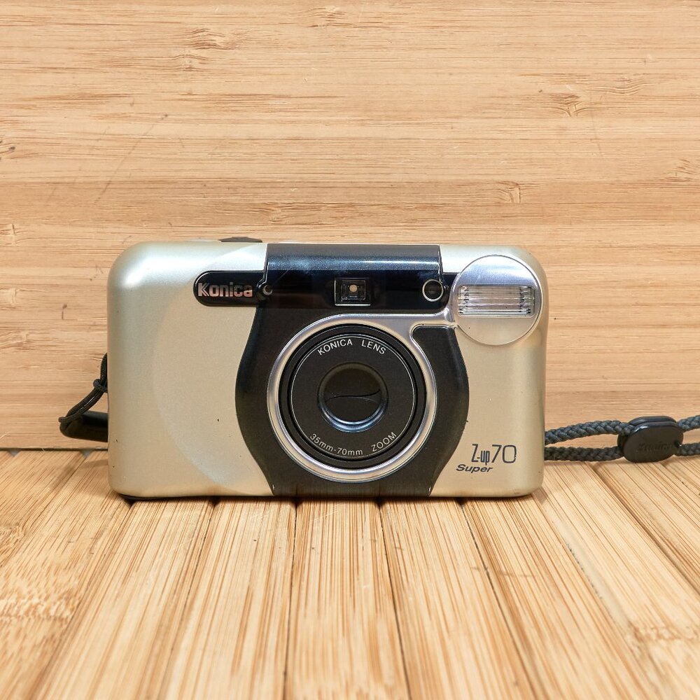 Konica Z-up 70 Super 35mm Film Point & Shoot Camera